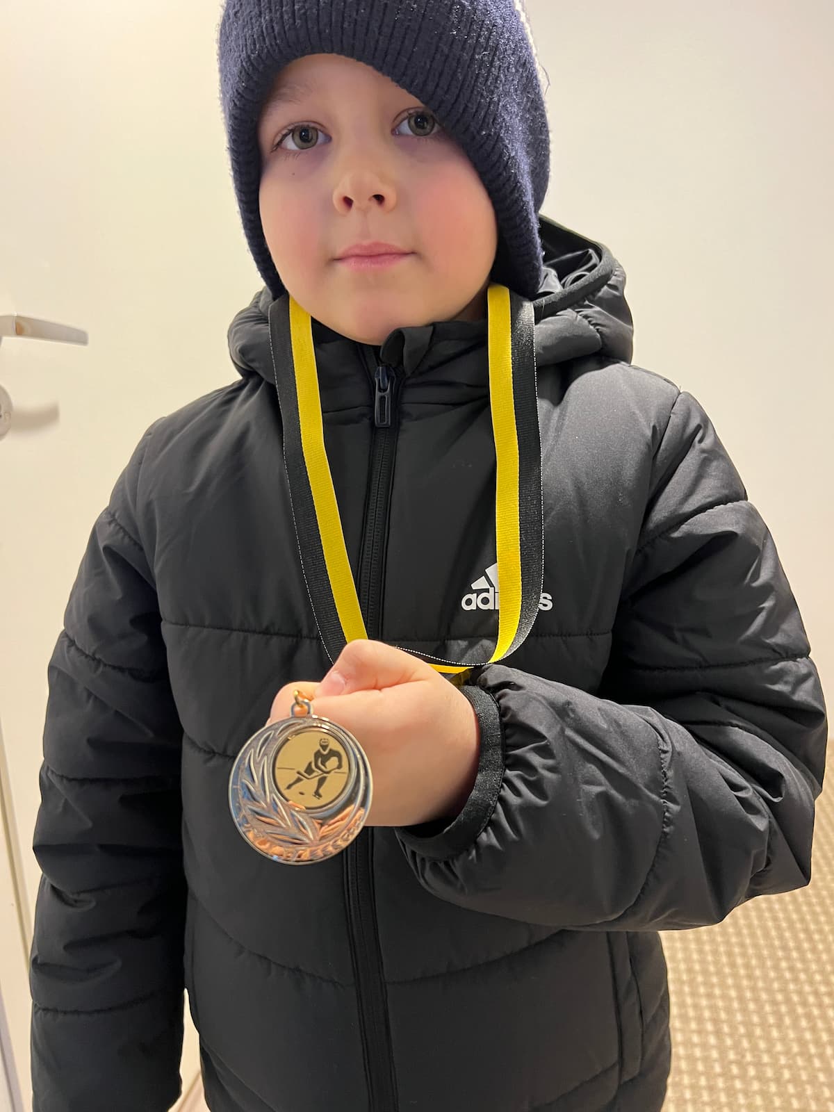 medal for hard work in ice hockey