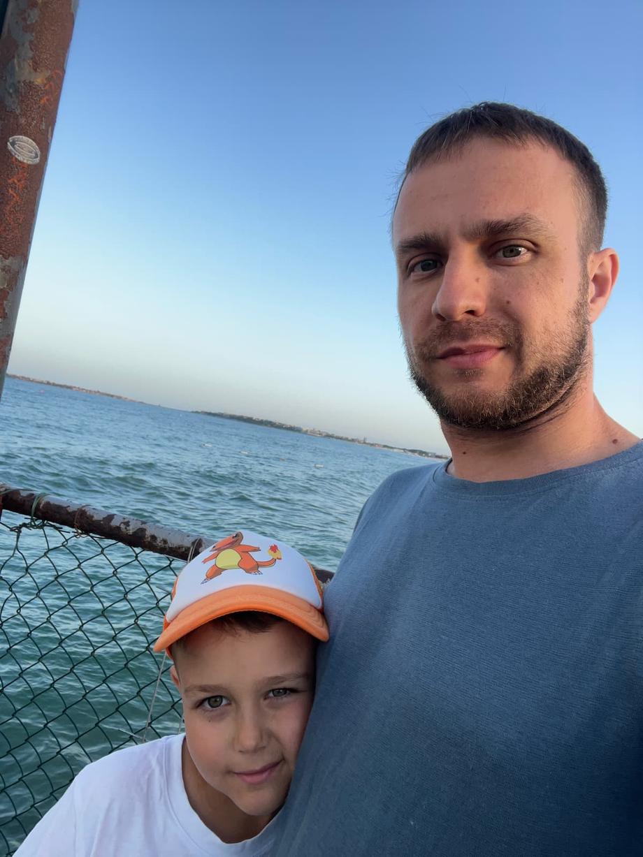 anton and dad by the seaside